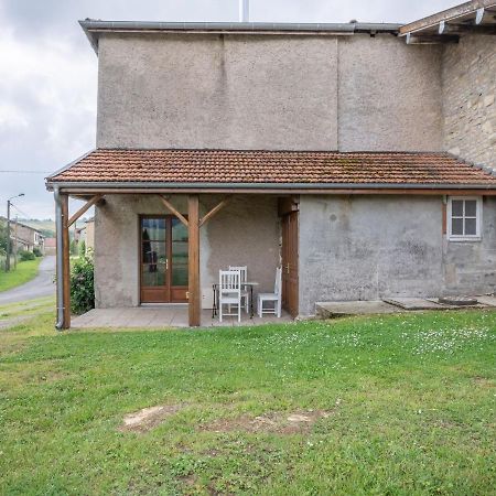 Vintage Holiday Home With Private Garden Nouart Rom bilde